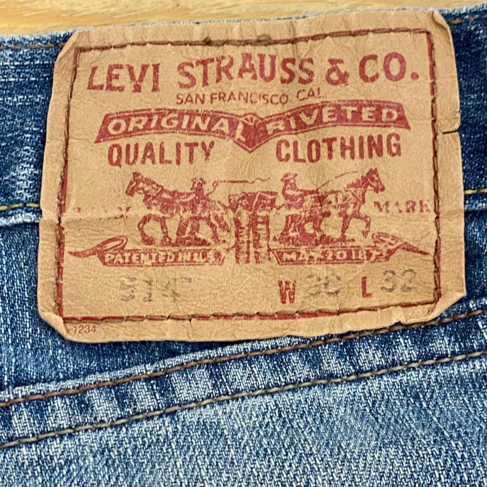 LEVIS Zipper-fly 514 CUTOFF Jean SHORTS 30/10.5 inseam Red Tab Stretch - Picture 4 of 10